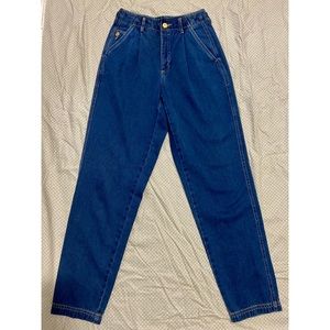 Vintage lizwear high waisted pleated mom jeans